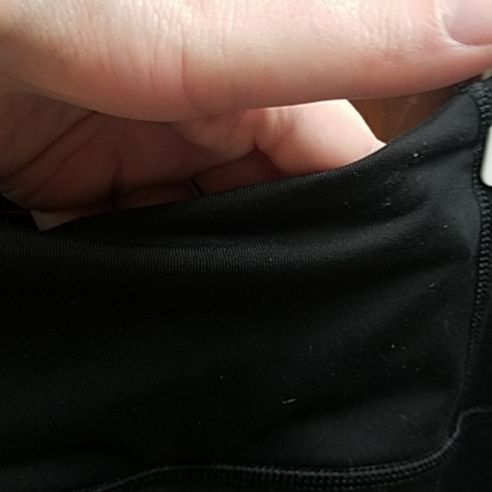 Black VSX Knockout Capri Size Small - Picture 4 of 5